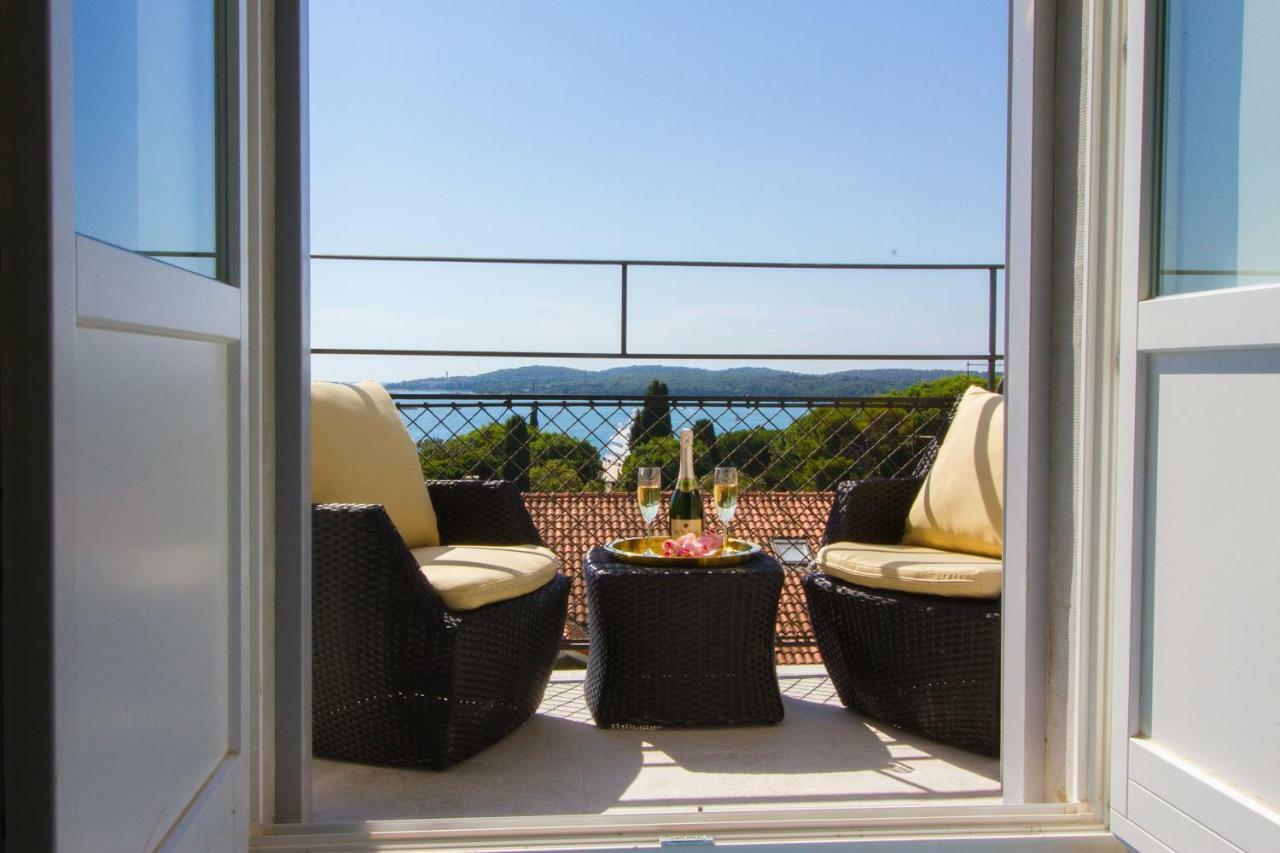 Apartment Arena & Seaview Luxurious